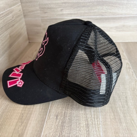 Super Nintendo World Hat Bowser Universal Studios Black Pink Rare - Picture 8 of 9